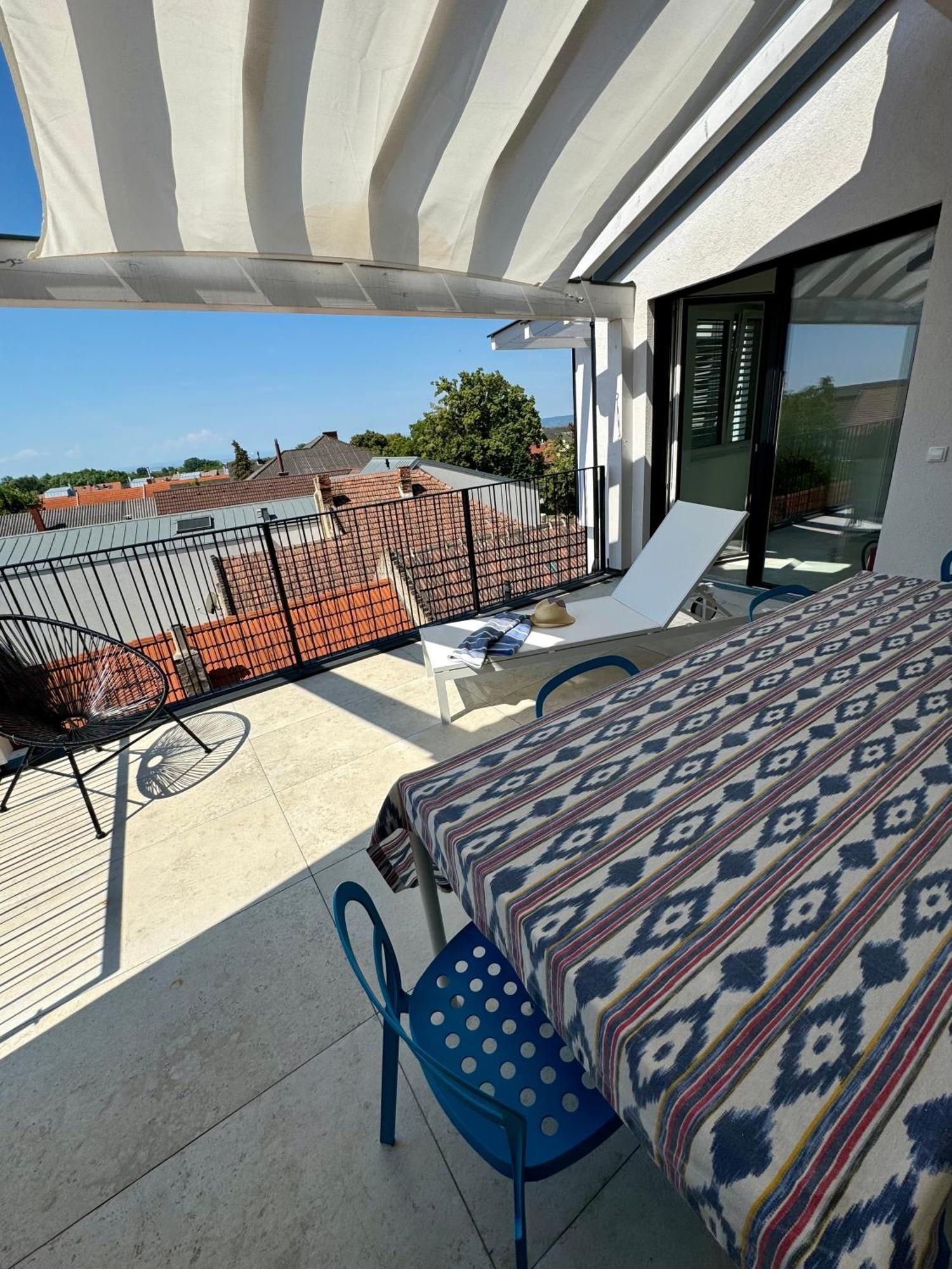 Apartment Markt 15